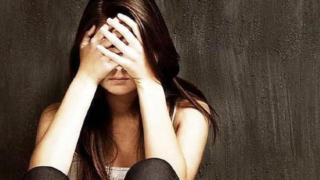 老公對我說他初戀是他的妹妹，我卻信以為真，結果被帶上了綠帽子 - 天天要聞