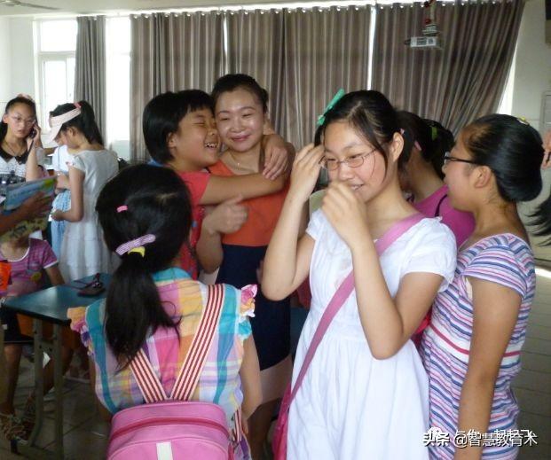 十八岁的生日礼物送什么好,18岁女生生日礼物