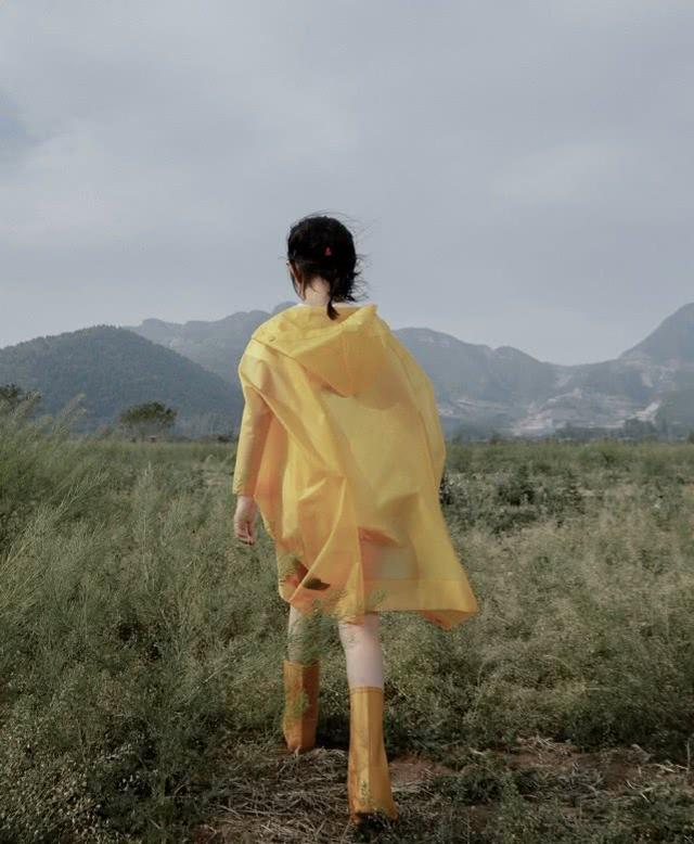 黃奕拍攝親子大片！7歲小女兒鐺鐺鏡頭表現力真強，黃奕逆齡生長 娛樂八卦吃瓜 第8张