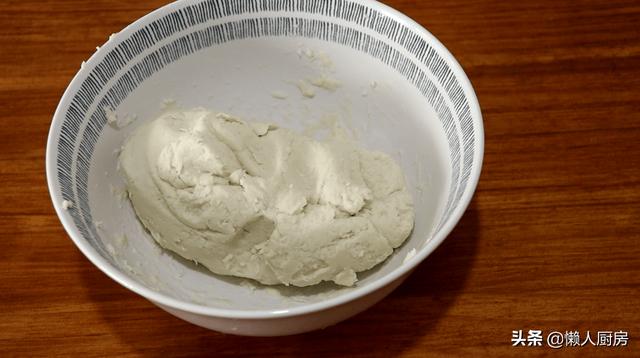 土豆別再燉肉了，教你一個新吃法，好吃到停不下來，比吃肉香 熱愛美食 第13张