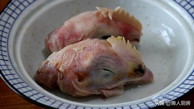 立夏後，擼串的人多起來了，碰到這樣的燒烤，你吃嗎？ 熱愛美食 第1张