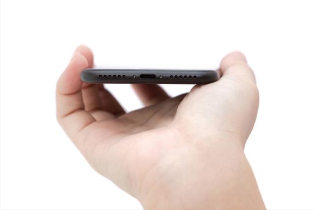 手机电池充不进电如何激活（电池激活简单方法）