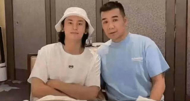 張哲瀚事件再升級！家庭背景被扒，一家人都和日本有牽連 娛樂八卦吃瓜 第8张