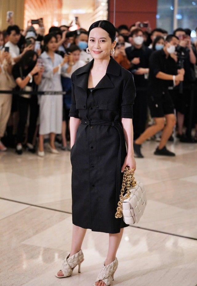 宋祖兒俞飛鴻齊現身，兩人相差27歲同框外表卻沒差距，太會保養 娛樂八卦吃瓜 第7张