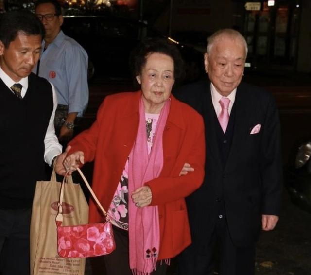李嘉欣婆婆與世長辭，生前是身價420億豪門夫人，氣質不一般 娛樂八卦吃瓜 第6张