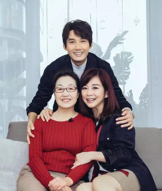 陳松伶：遭三重打擊抑鬱，黑龍江小帥哥一句話讓她決定嫁給他 娛樂八卦吃瓜 第12张