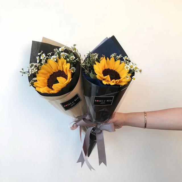 手捧花怎么包装,包生日礼物怎么包装