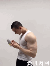 20歲上海肌肉小哥cos游戲武尊，看到身材，網友大呼：讓人想破戒 健身減肥達人 第27张