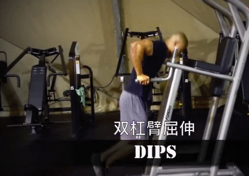 不止是男生喜欢胸部大的女生，女生也喜欢胸部大的男生… 去女朋友家带什么