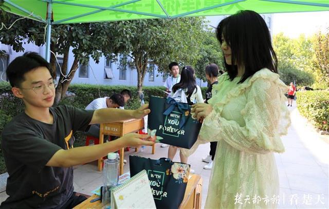 能吸引大学生的小礼品 大学生喜欢什么生日礼物