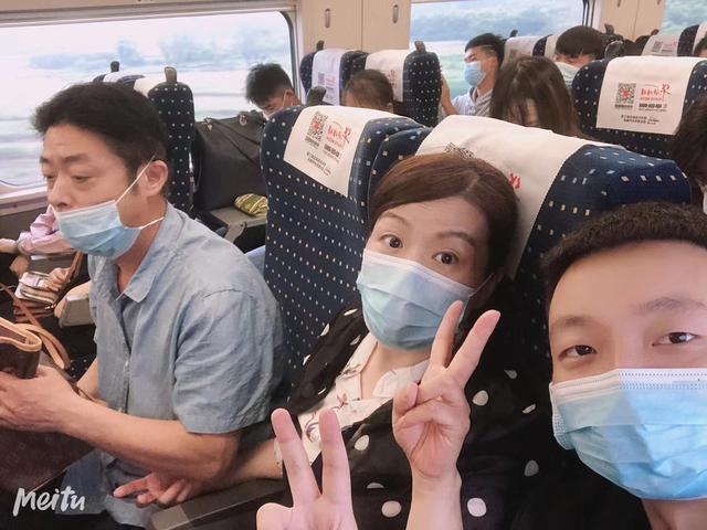 梦见已故的同事(梦见已故的同事还活着和我说话)插图2