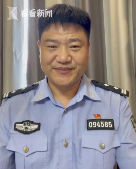 直播反诈骗警察走红（民警直播宣传反诈走红）