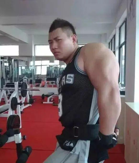 鹿晨輝遇上健身「小姐姐」，場面也太惹火了吧 健身減肥達人 第19张