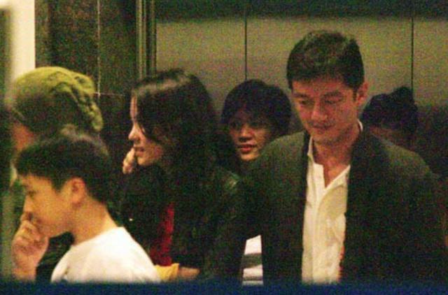 「影後」周迅：17歲出道，28歲獲封為影後，如今47歲仍未婚未孕 娛樂八卦吃瓜 第26张