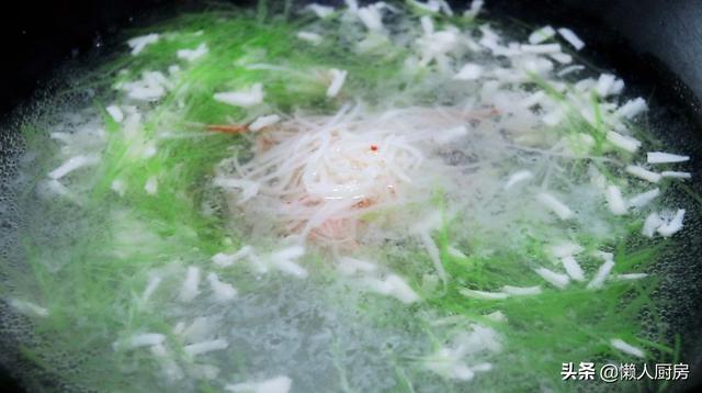 減肥的人不知道吃什麼？教你做一碗湯，味道清淡不失鮮美 熱愛美食 第10张