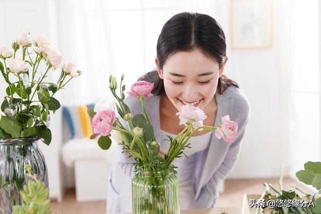 七夕情人节送什么礼物好情人节礼物“红黑榜”，这些物品，让女生心动不已，