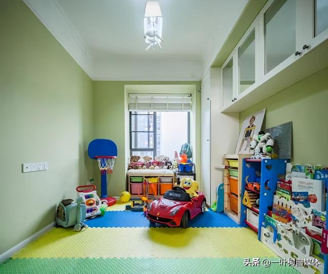 逆向思维引流，别人用你想不到的方式赚钱