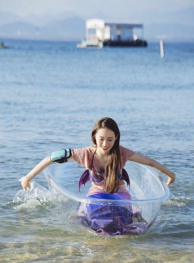 郎朗小嬌妻吉娜現身綜藝！在海中cos「美人魚」，這顏值能出道了 娛樂八卦吃瓜 第7张