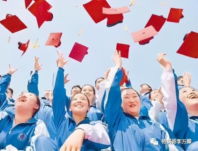女儿成人礼送什么礼物有意义,送女生成人节礼物