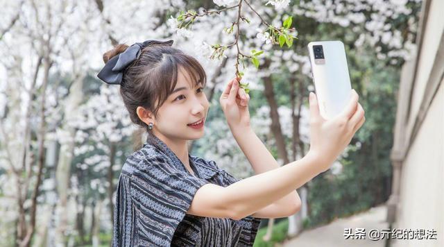 情人节送给女朋友什么礼物_8