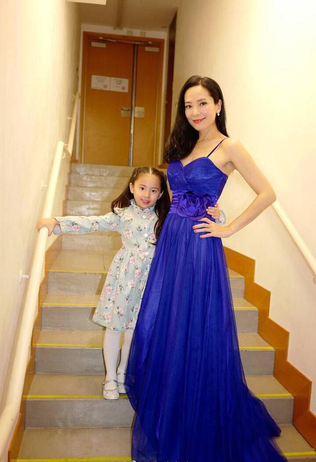 當紅女星郭羨妮：嫁普通的河南小丈夫，給農村公婆買房 娛樂八卦吃瓜 第18张