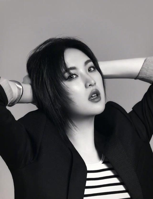 任正非女兒姚安娜有錢任性，出道資源逆天，拍雜志上綜藝混臉熟 娛樂八卦吃瓜 第3张