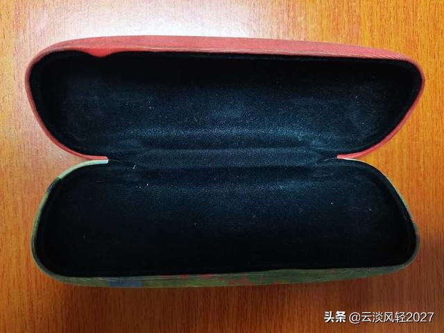 一件珍贵的礼物作文500字,珍贵的礼物优秀作文500字