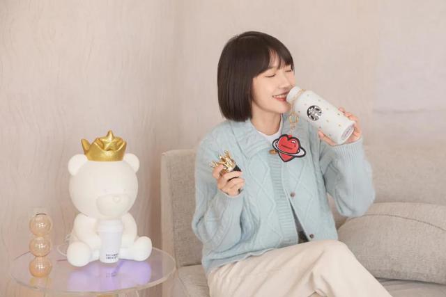 表白话语100字左右感动,表白送女孩子什么礼物好