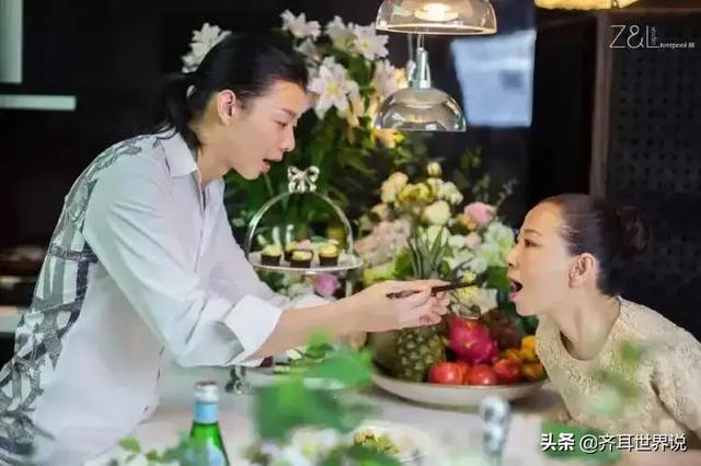 霍尊的母亲那英见了要称姐（和儿子拍婚纱照决定了霍尊命运）