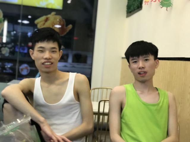 和平精英辅助和平精英：鲨鱼白鹤520合体之后！开启了全新的上分模式