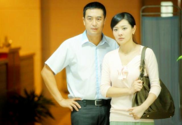 張嘉益「御用老婆」，合作10多次都沒紅，與張國立合作卻一炮而紅 娛樂八卦吃瓜 第5张