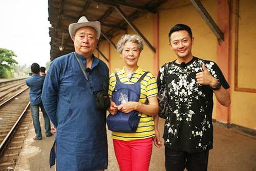 印小天送別慈父：含淚的孝心將父親的臨終歲月點亮 娛樂八卦吃瓜 第21张