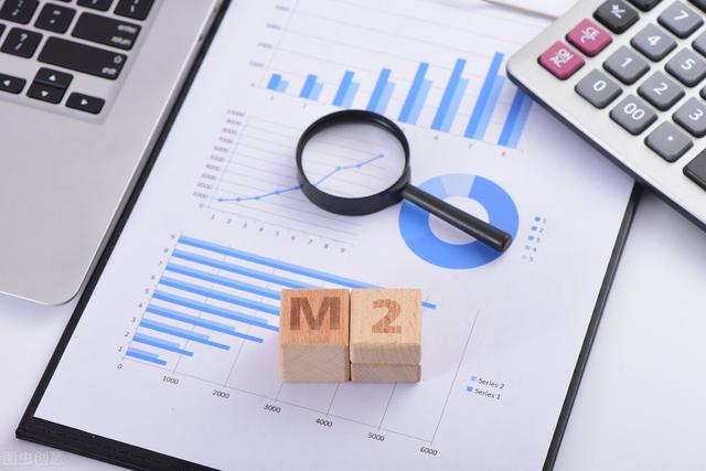 理财净值型和非净值买哪个好（千万不要买净值型理财产品）