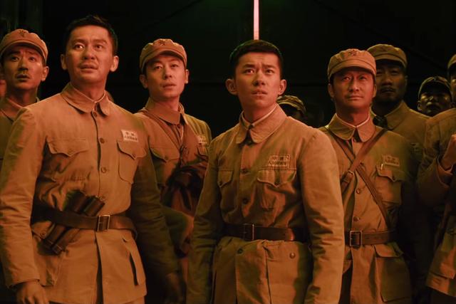 李晨拍戲被炸傷後，現場反應令人敬佩！觀眾：終於不只是綜藝咖了 娛樂八卦吃瓜 第14张