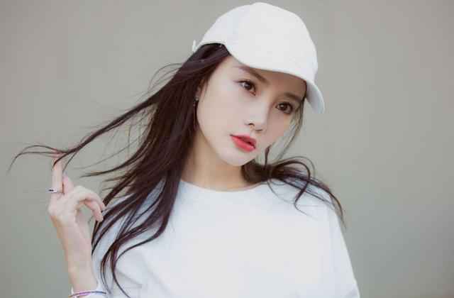 百度明星排行榜总榜（百度娱乐明星人气榜名单女）