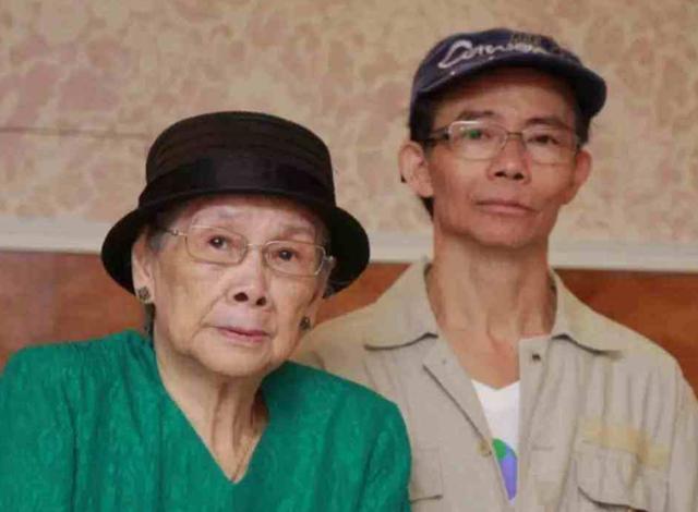 梅艷芳大哥承認出軌！與小30歲美女交往多年，古稀之年還在啃老 娛樂八卦吃瓜 第1张
