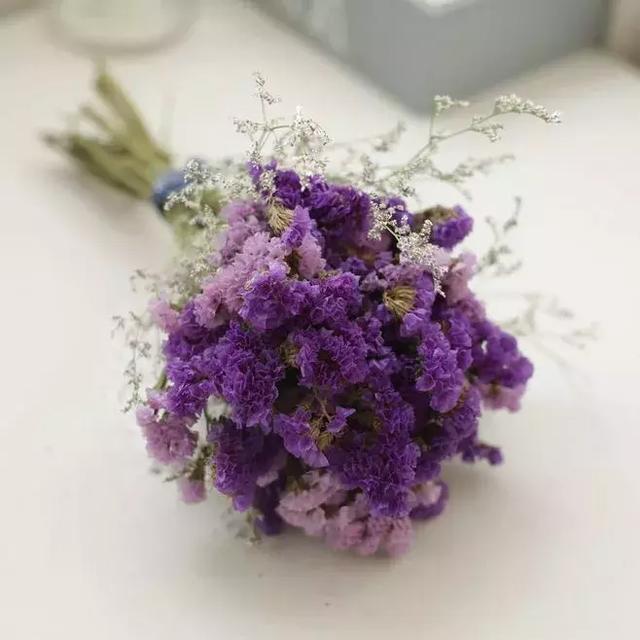 情人节送女朋友什么礼物比较有意义各种情人节的送花指南请查收