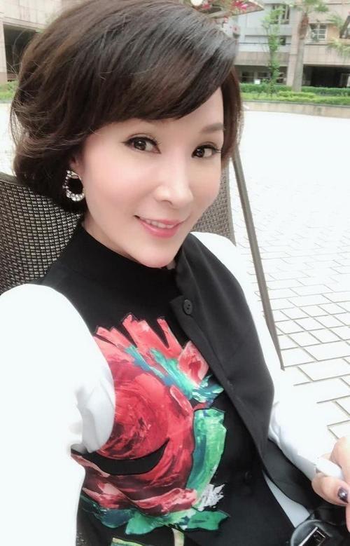 著名演員焦恩俊：演藝之路坎坷，兩次離婚的原因很悲情 娛樂八卦吃瓜 第11张