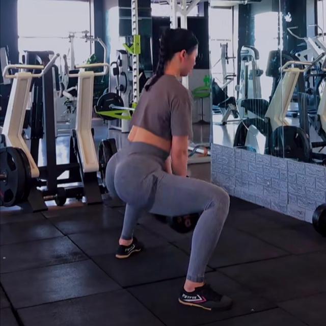 布克女友肯達爾·詹娜，超模氣質真好，身材也美得讓人無可挑剔 街拍正妹 第7张