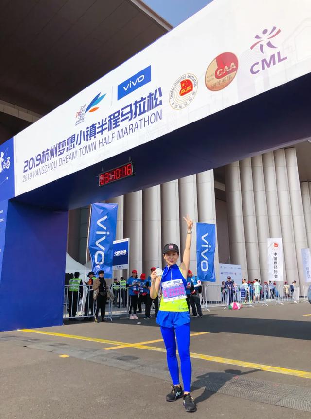 她用慢跑让自身在岁月里沉积出最美丽的人的样子