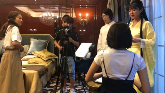 抖音代运营外包联系土库科技优推(郑云工作室战略合作土库科技短视频账号代运营拍摄制作全面展开)  第4张