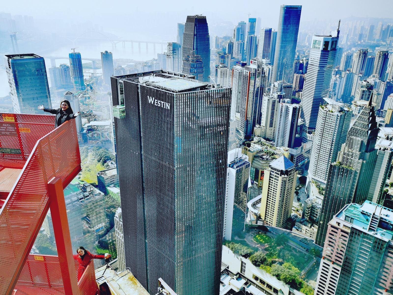 重庆云端之眼重庆之眼高空观景台联合国际大厦电子票刷二维码直接入园