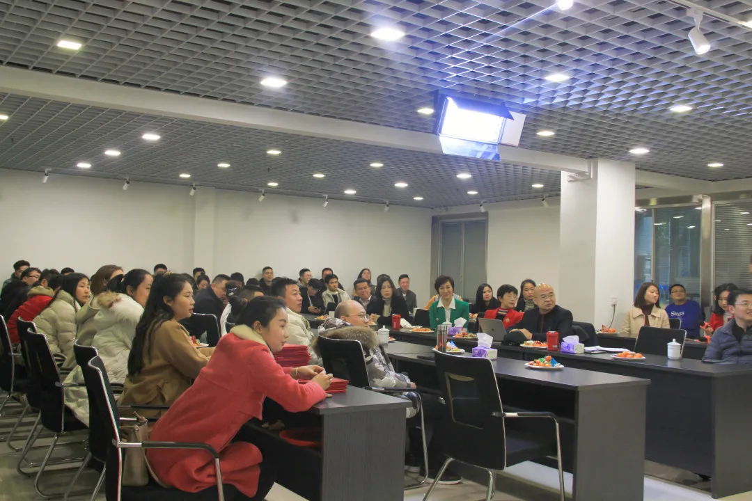 奥里奥克2021年度总结表彰大会圆满举行