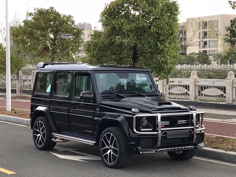 17年6月出厂全新奔驰g63-463特别定制版,全车国外订制巴博斯g800套件