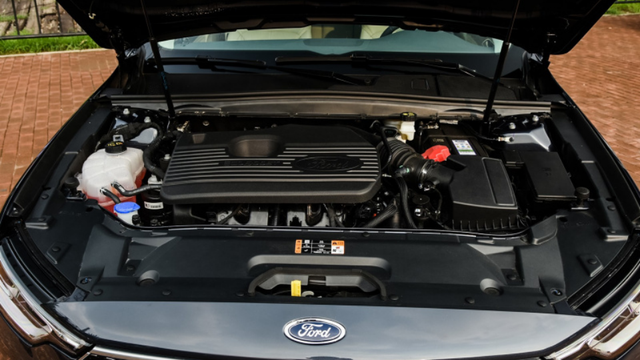 近3秒的动力差别，林肯Z是加强版的福特金牛座吗？