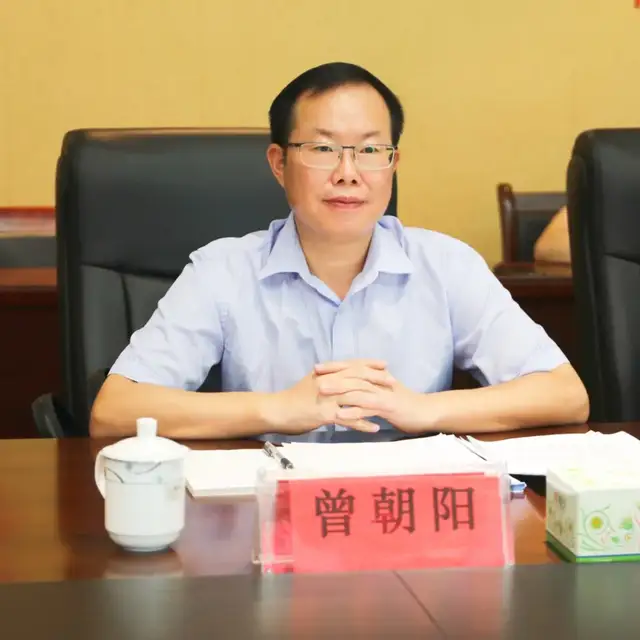 相互学习共促发展——花垣县法院来湘潭县法院交流学习