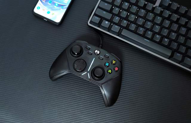 端游最佳拍档，物理变速摇杆加持，北通阿修罗3教你解锁高端操作