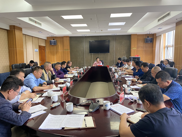 湘潭市召开涉水突出生态环境问题专题调度会
