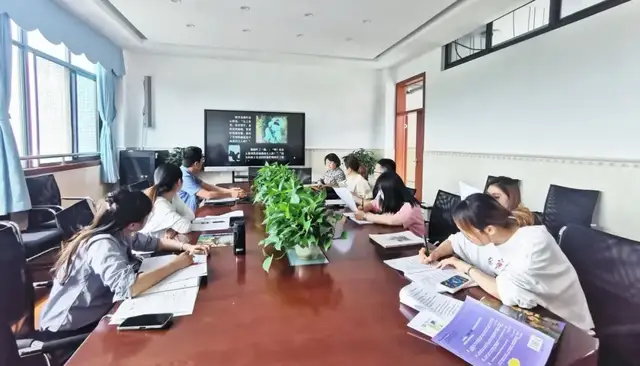 成都市双流区实验小学外国语学校——以数学绘本 绘多彩数学