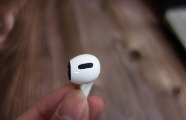 什么！只要119？西圣AVA半入耳蓝牙耳机简评